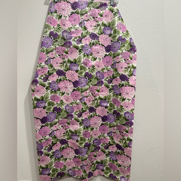 Vintage Floral Pink and Purple Shimmering Fabric 112” x 46”